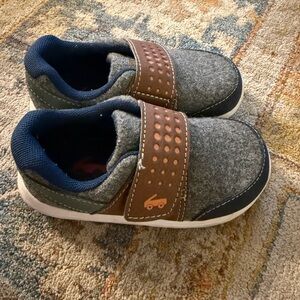 See Kai Run Boy’s Shoes Size 8 Great Condition